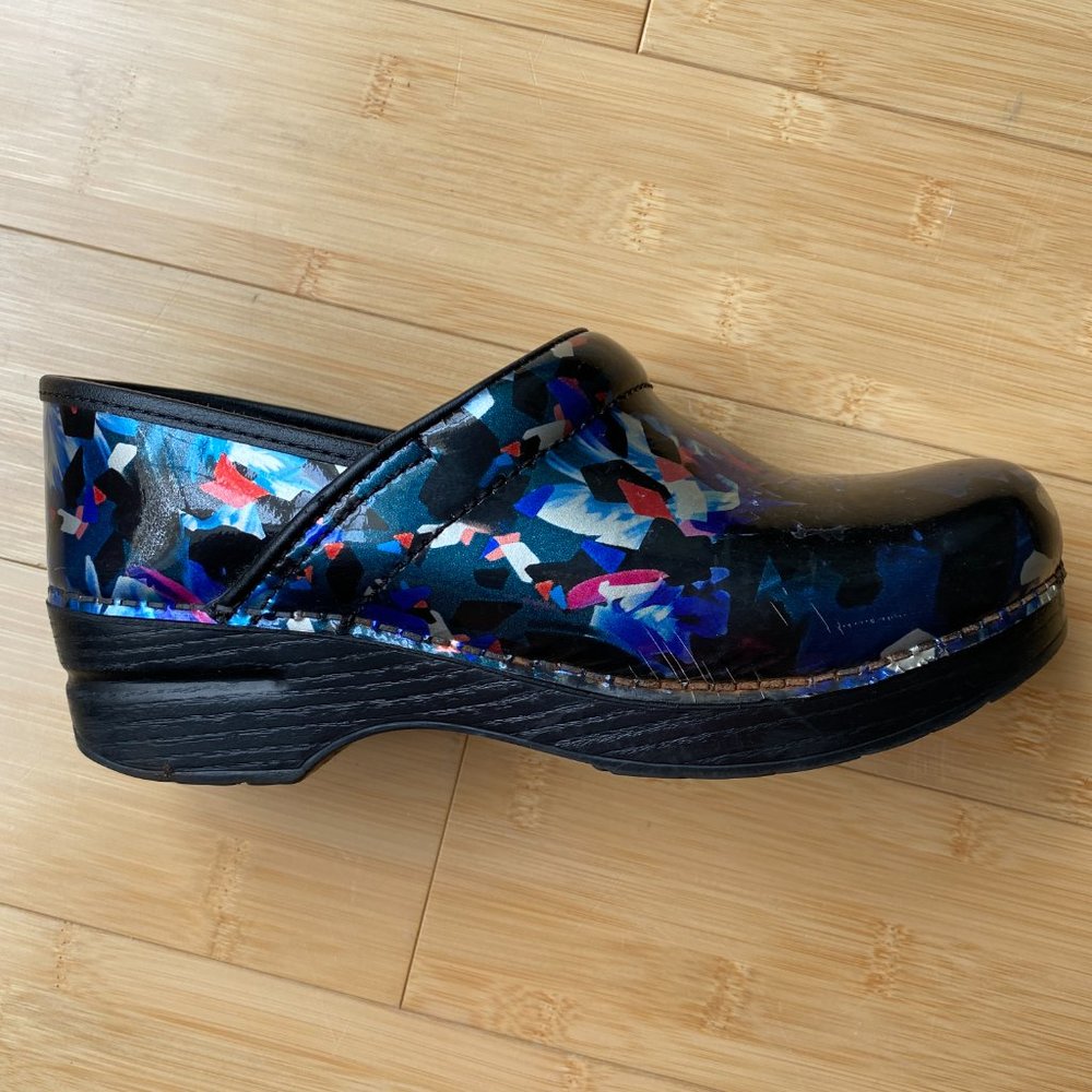 Dansko Clogs - Picture 2 of 4